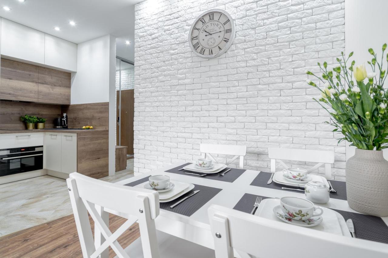 Apartament G11 Z Miejscem Parkingowym Torun Ngoại thất bức ảnh